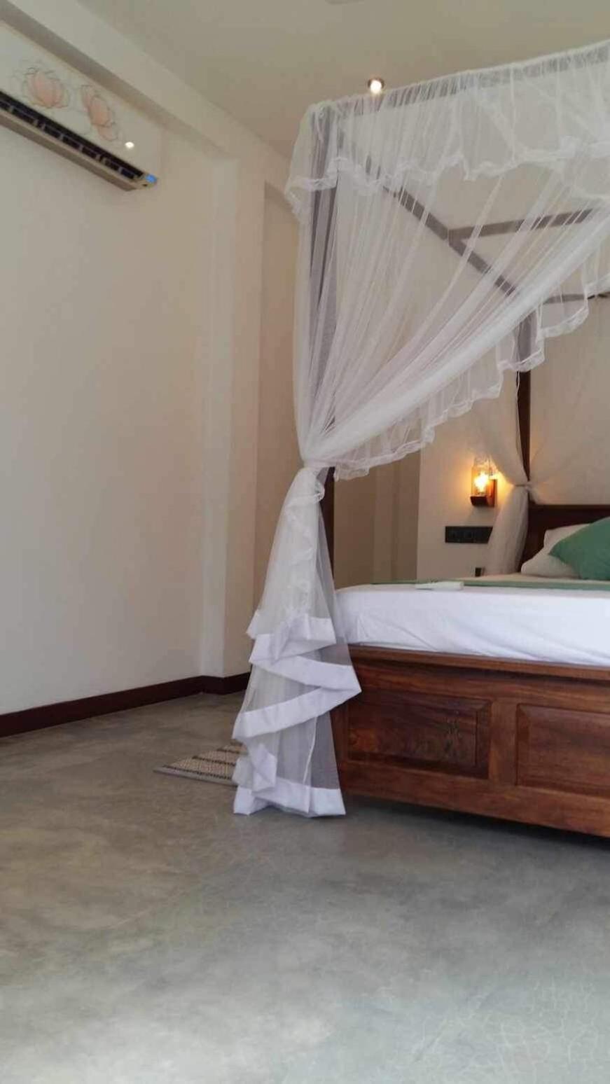 New Ocean Breeze Madiha Hotel Matara Eksteriør billede